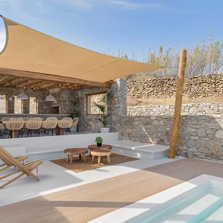 Oasis 1 فيلة كالافاتيس